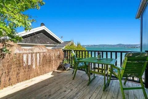 Seaglass Cottage Lower Hutt Exteriör bild
