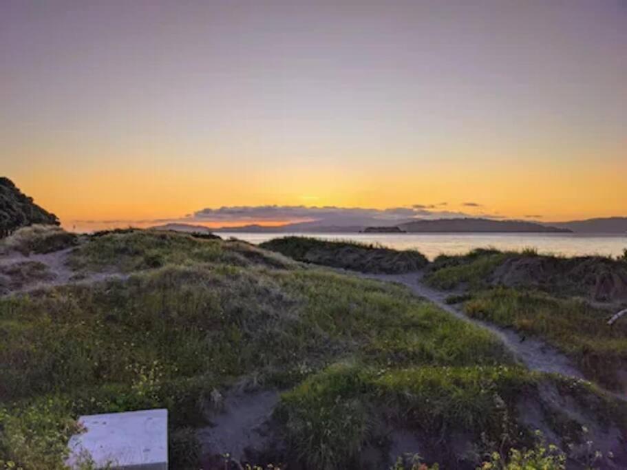 Seaglass Cottage Lower Hutt Exteriör bild